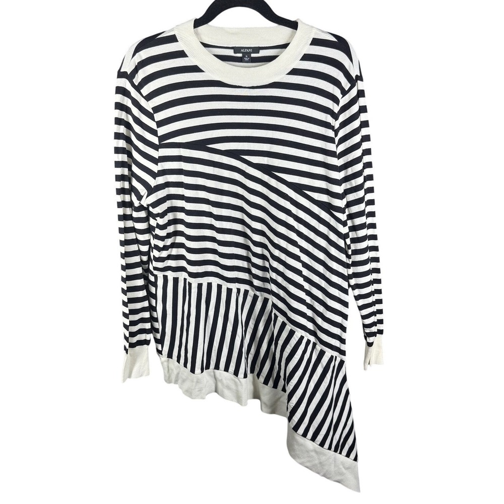 Alfani Sweater Women XL Black White Striped Asymmetrical Hem‎ Long Sleeve Knit